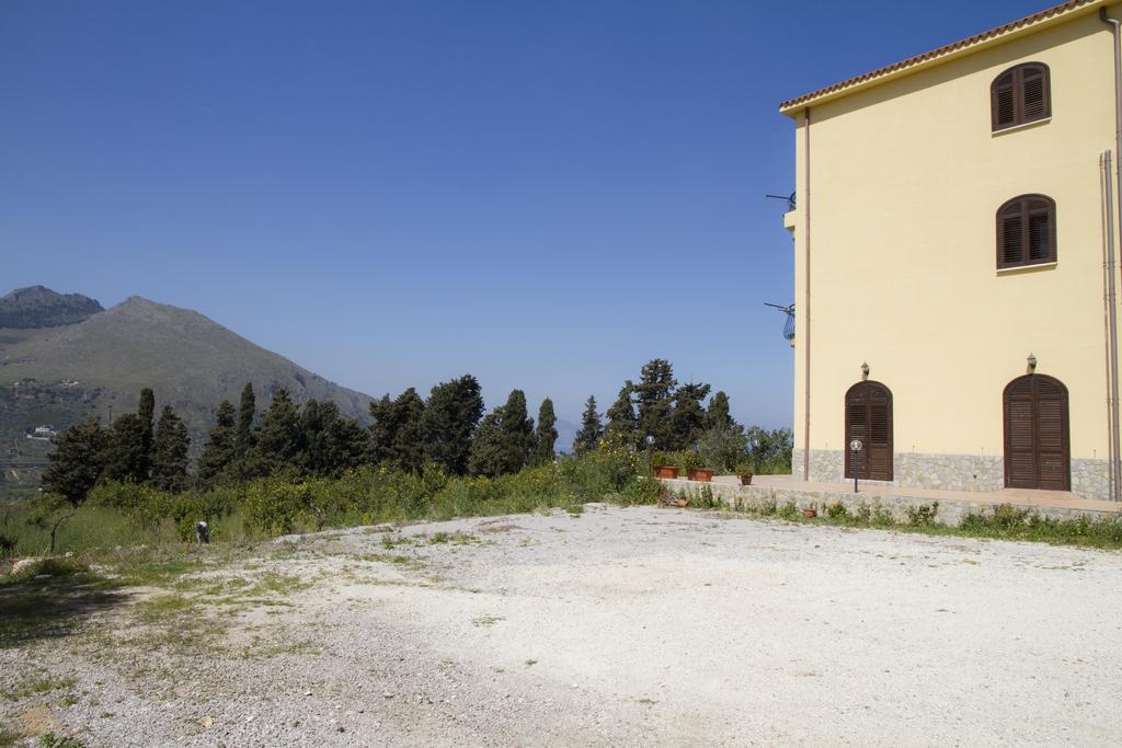 Agriturismo Rajata Villa บาเกเรีย ภายนอก รูปภาพ